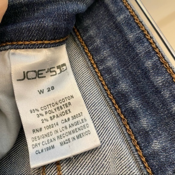 Joe’s Jeans Straight Leg - 28 - Picture 4 of 6